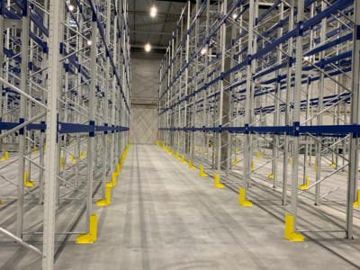 installation of pallet racks 11