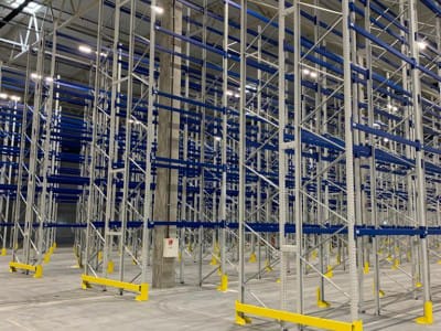 installation of pallet racks 14